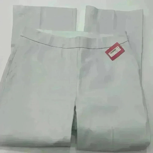 NWT Spanx On The Go Kick Flare Classic White Pant Item# 2U - Picture 7 of 16